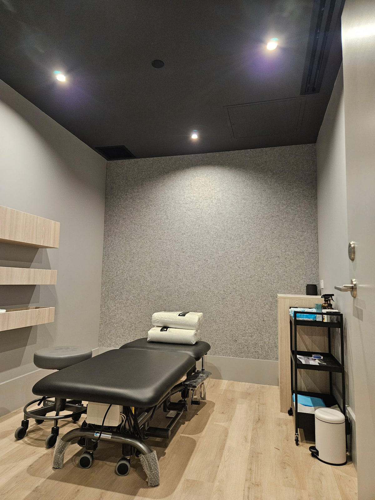 Acoustic 4x9 Tackable Wall Panel – The Quiet Room USA Inc.