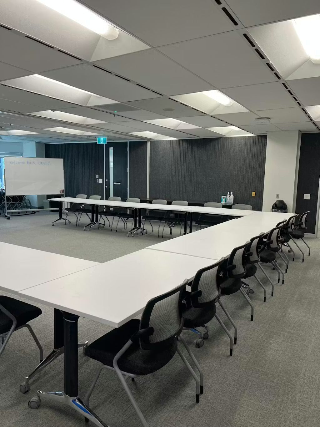 Acoustic Wall Covering - Bent Lines